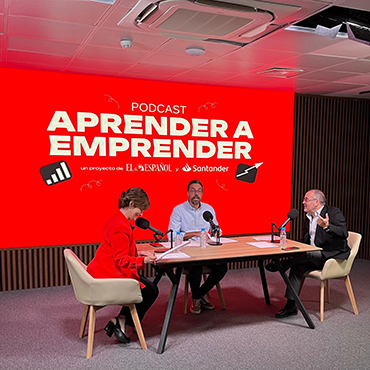Juan Carlos Hernández, coCEO de Master Battery, comparte las claves sobre innovación y reconocimiento empresarial en el podcast de El Español y Banco Santander, “Aprender a Emprender”